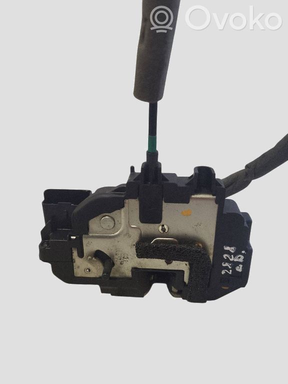 Nissan Qashqai Zamek drzwi tylnych 