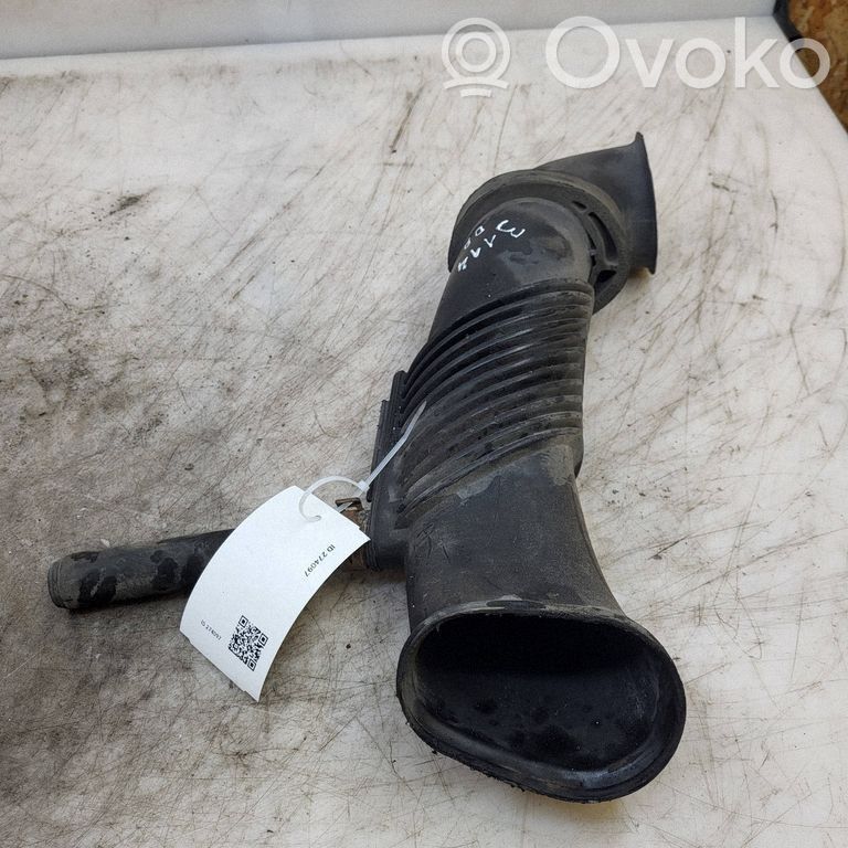 Audi Q7 4L Parte del condotto di aspirazione dell'aria