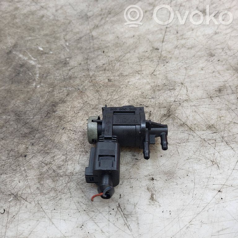 Electroválvula del turbo   1K0906283A