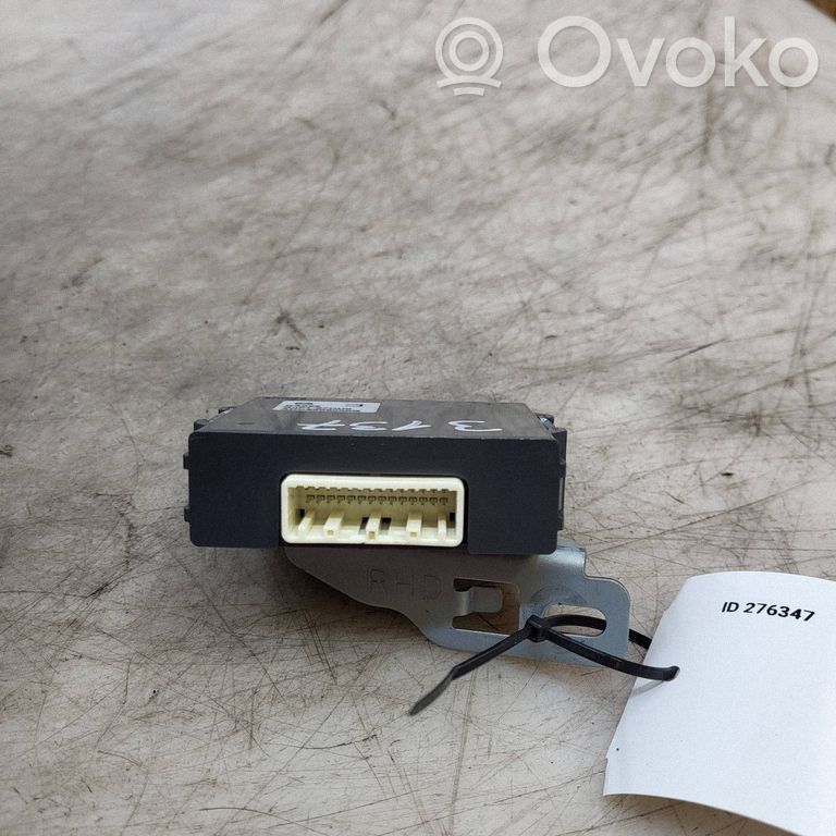 Unitate/modul de comandă parcare PDC   GJF167UU0,KA098,ADC9506000G