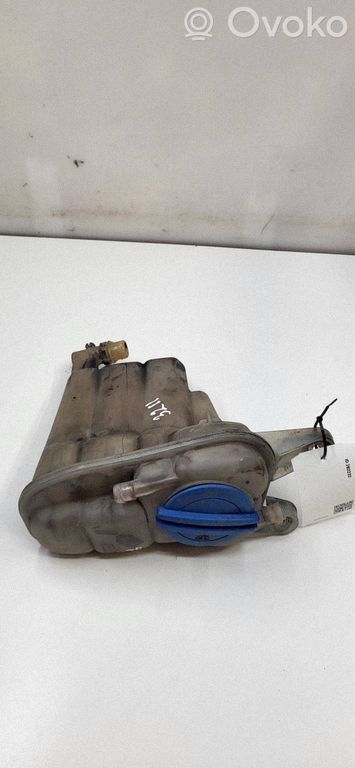 Audi A4 S4 B8 8K Serbatoio di compensazione del liquido refrigerante/vaschetta