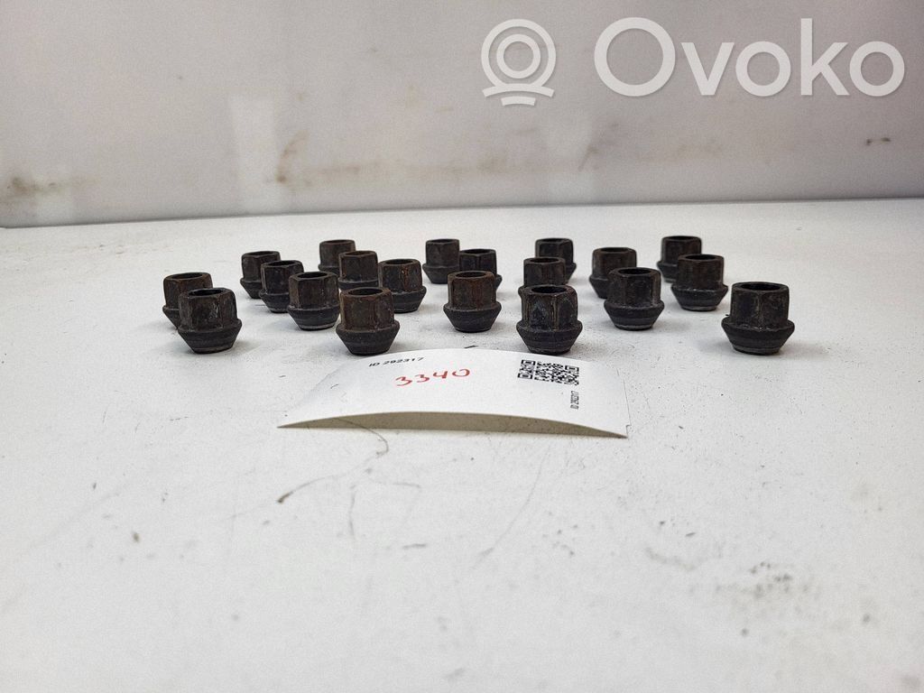 Opel Mokka Tuercas/tornillos 