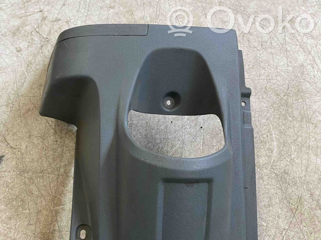Ford Transit Moldura del extremo lateral de panel 