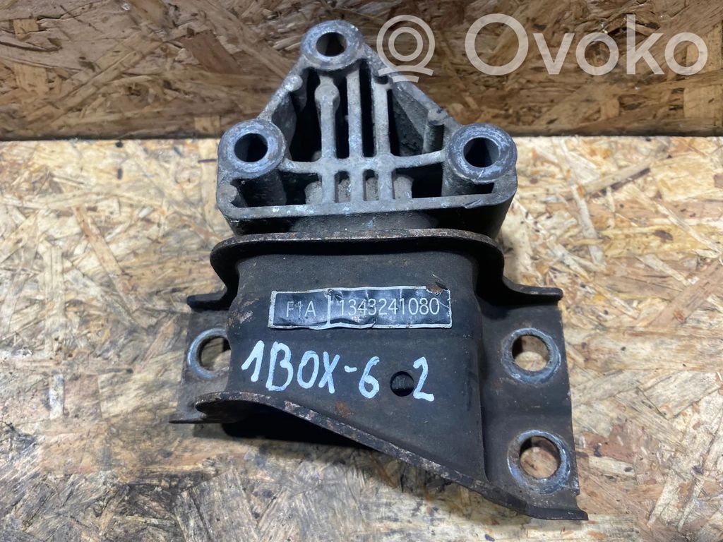 Fiat Ducato Engine mount bracket 