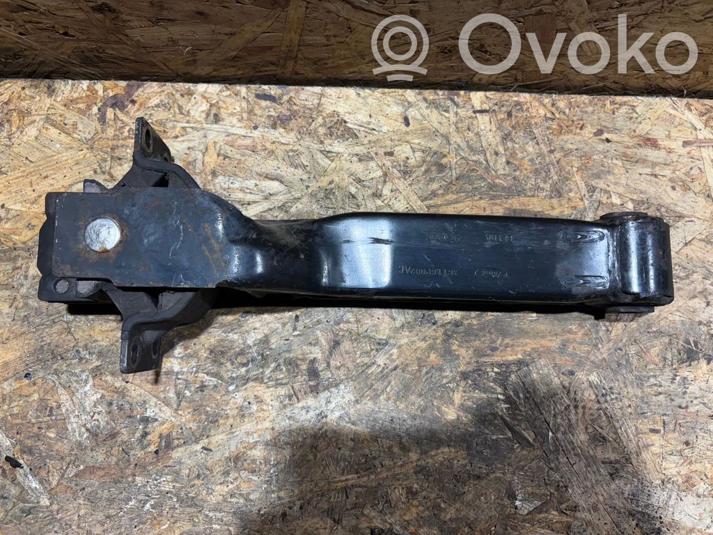 Engine mount bracket   3C116P082AC