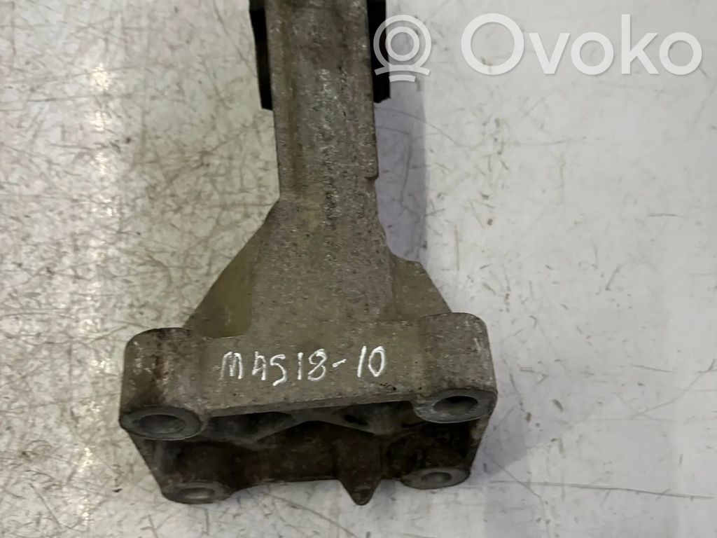 Renault Master III Engine mount bracket 