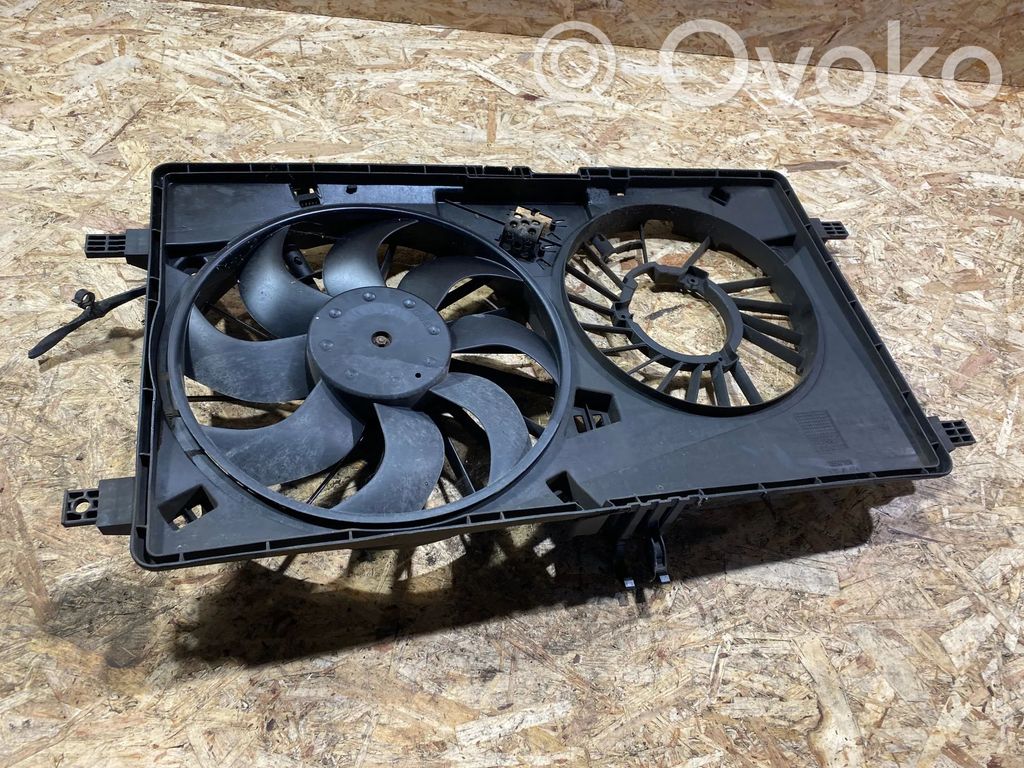 Renault Master III Suport ventilator radiator 