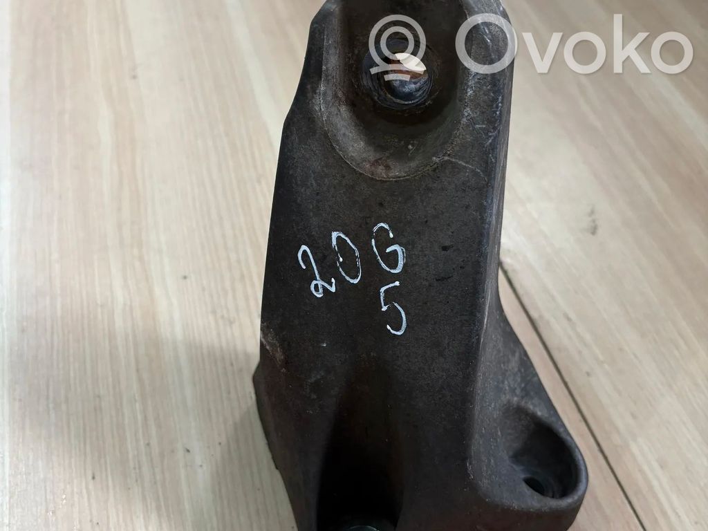 Ford Transit VII Engine mounting bracket 