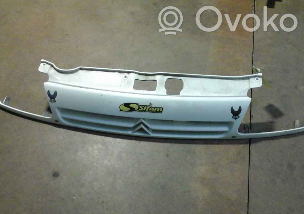 Citroen Saxo Grilă radiator față 