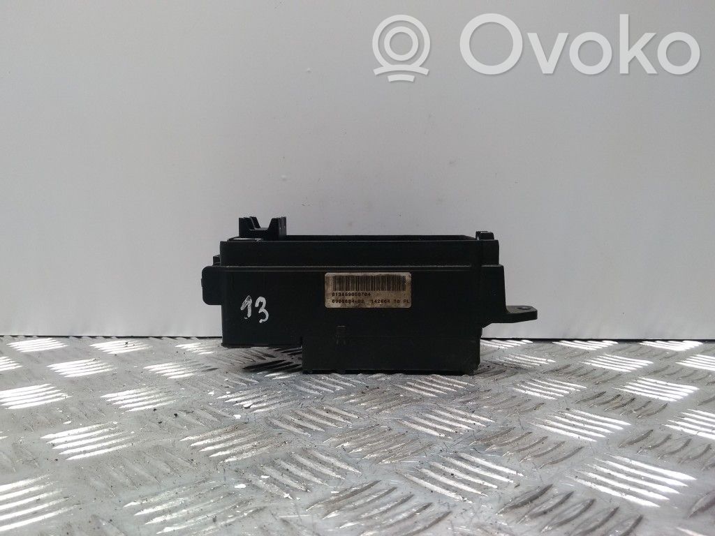 Mini One - Cooper R50 - 53 Fuse module 