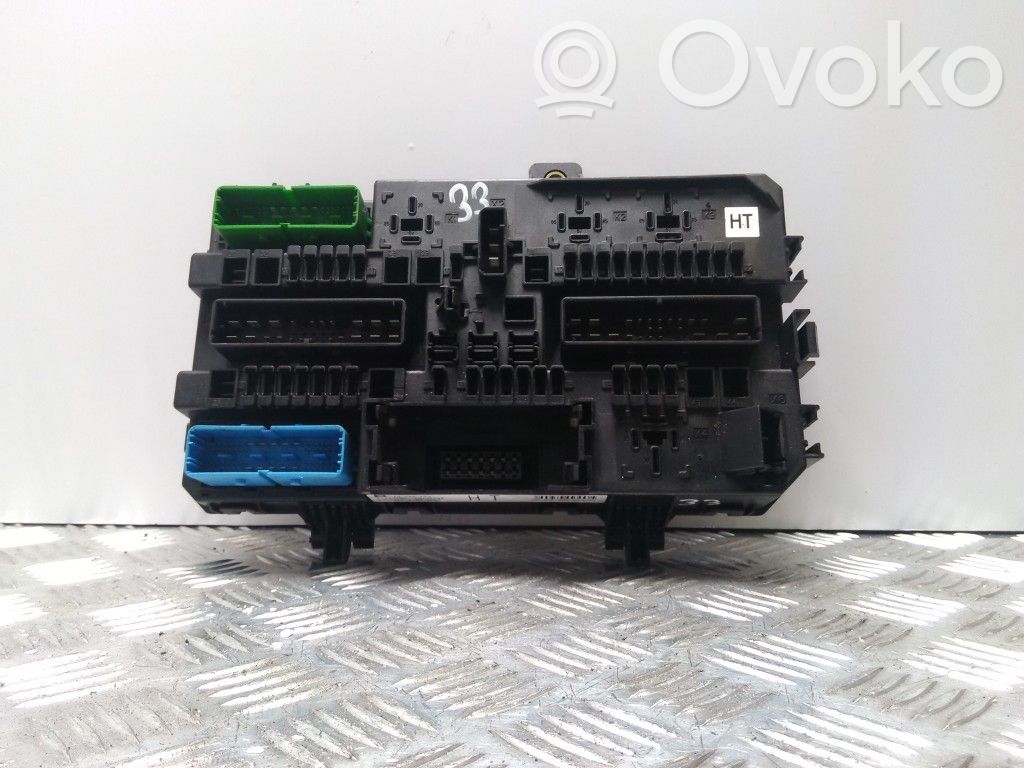 Opel Astra H Sulakemoduuli 