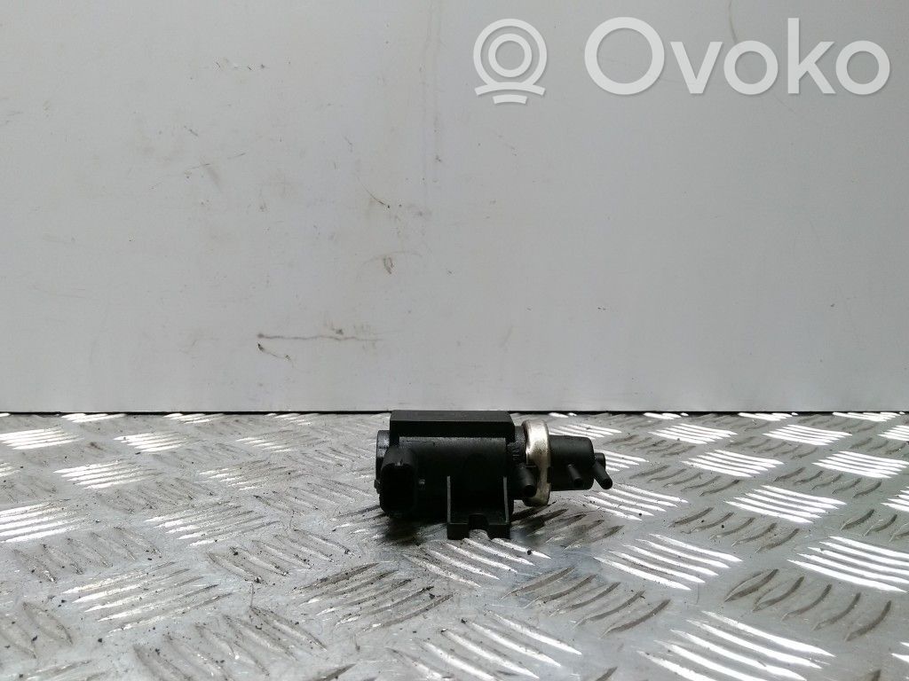 Opel Astra G Válvula de vacío 