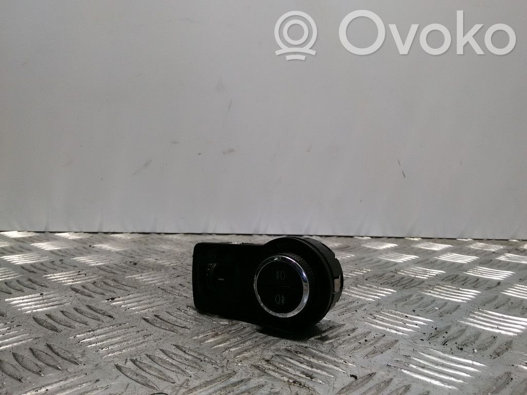 Opel Insignia A Interrupteur d’éclairage 