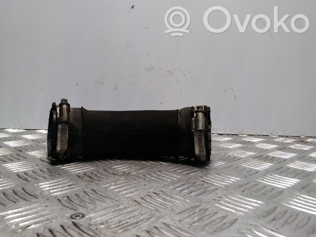 Intercooler hose/pipe