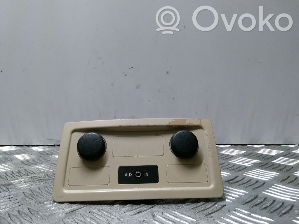 BMW 5 E60 E61 AUX in-socket connector 