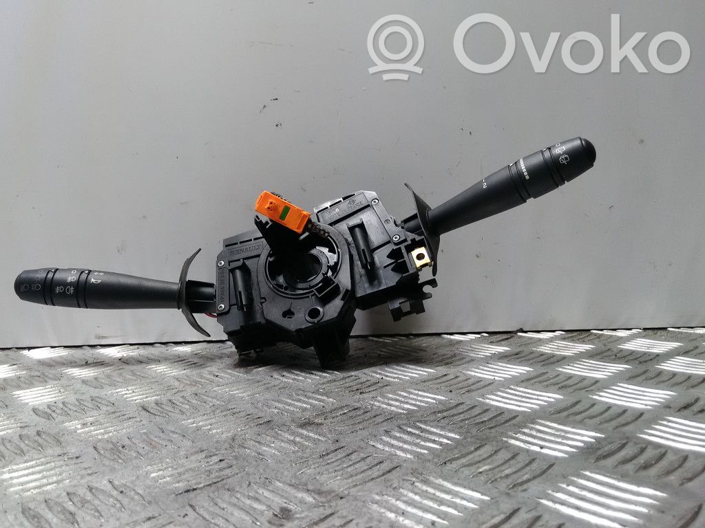 Renault Clio II Wiper turn signal indicator stalk/switch 