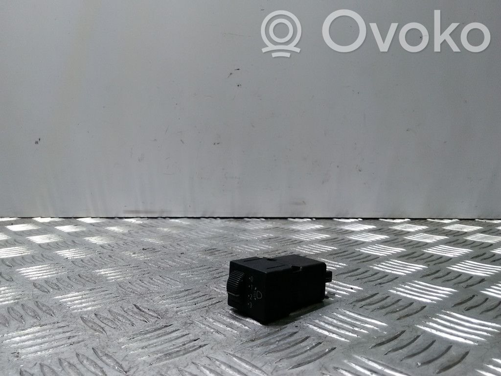 Saab 9000 CS Headlight level height control switch 