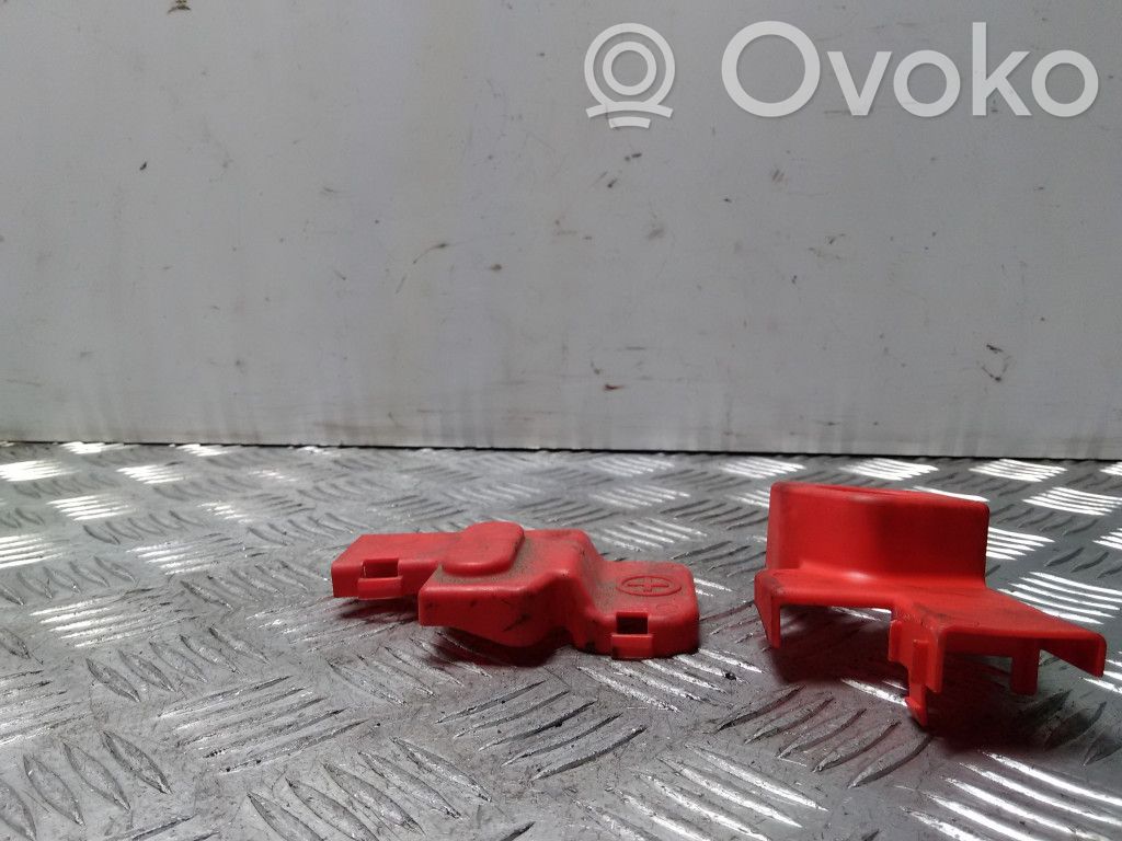 Volvo S80 Other engine bay part 