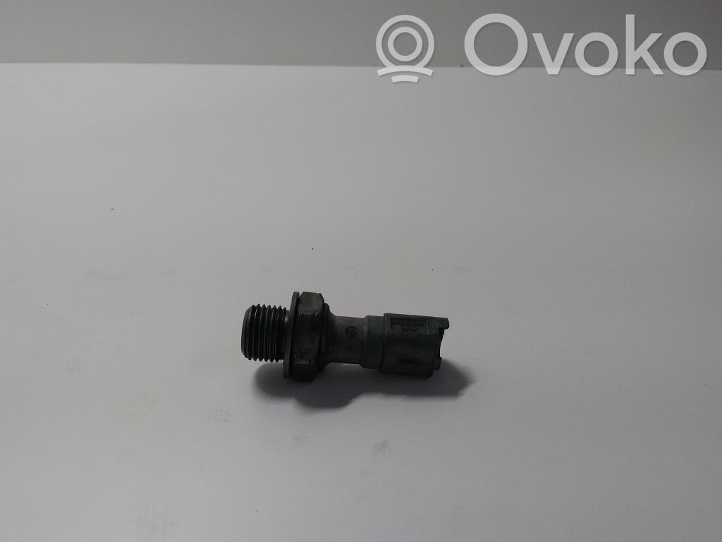 Citroen Berlingo Oil pressure sensor 