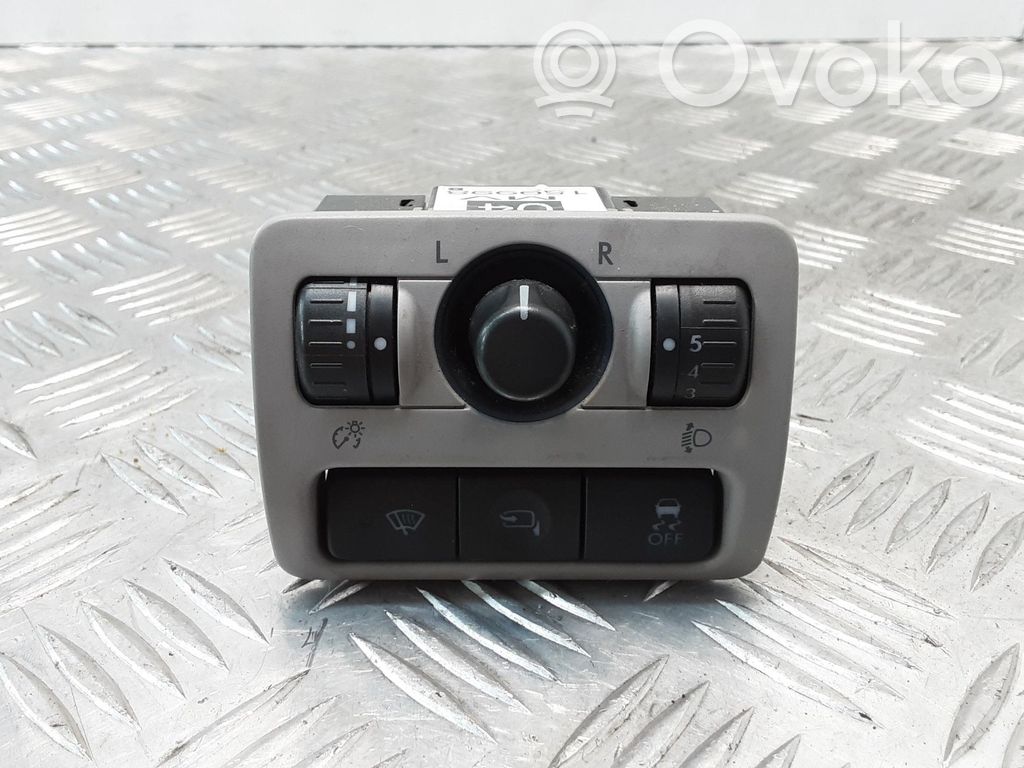 Subaru B9 Tribeca Wing mirror switch 