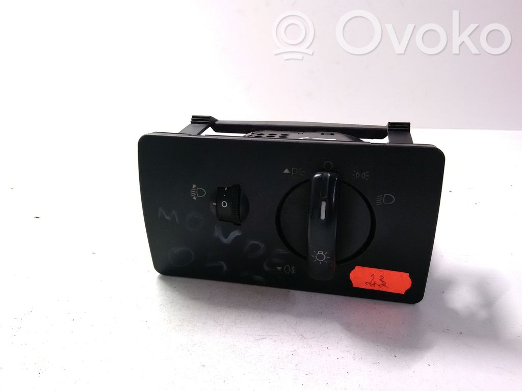 Ford Mondeo Mk III Light switch 