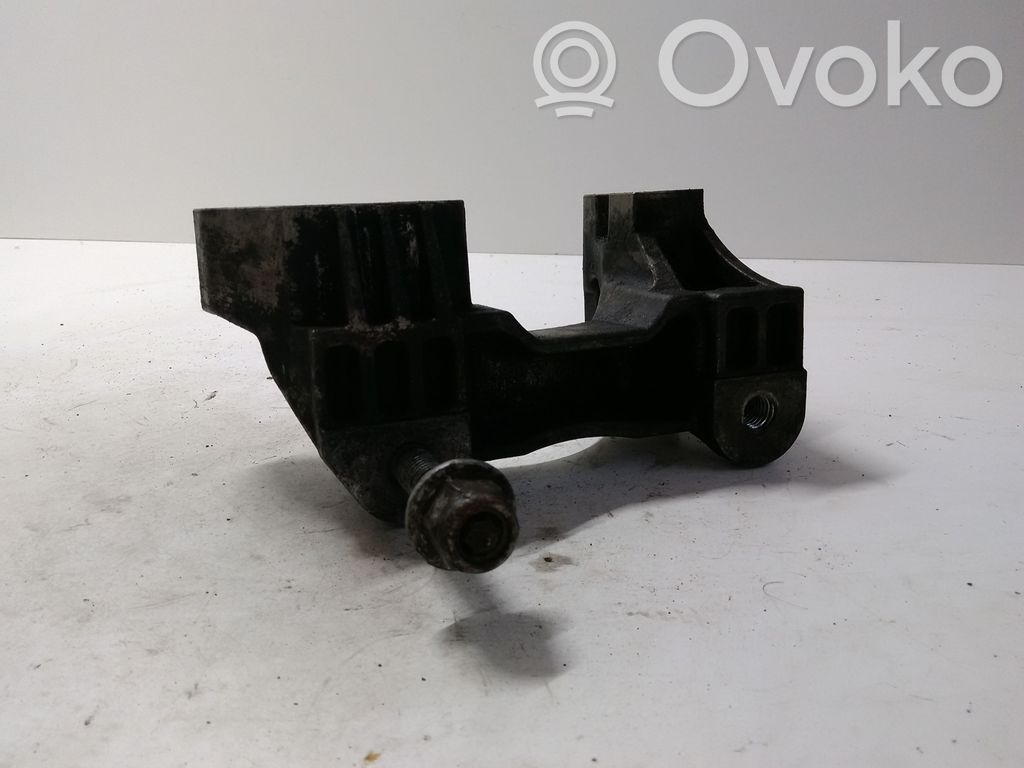 Ford Mondeo MK IV Variklio tvirtinimo kronšteinas 