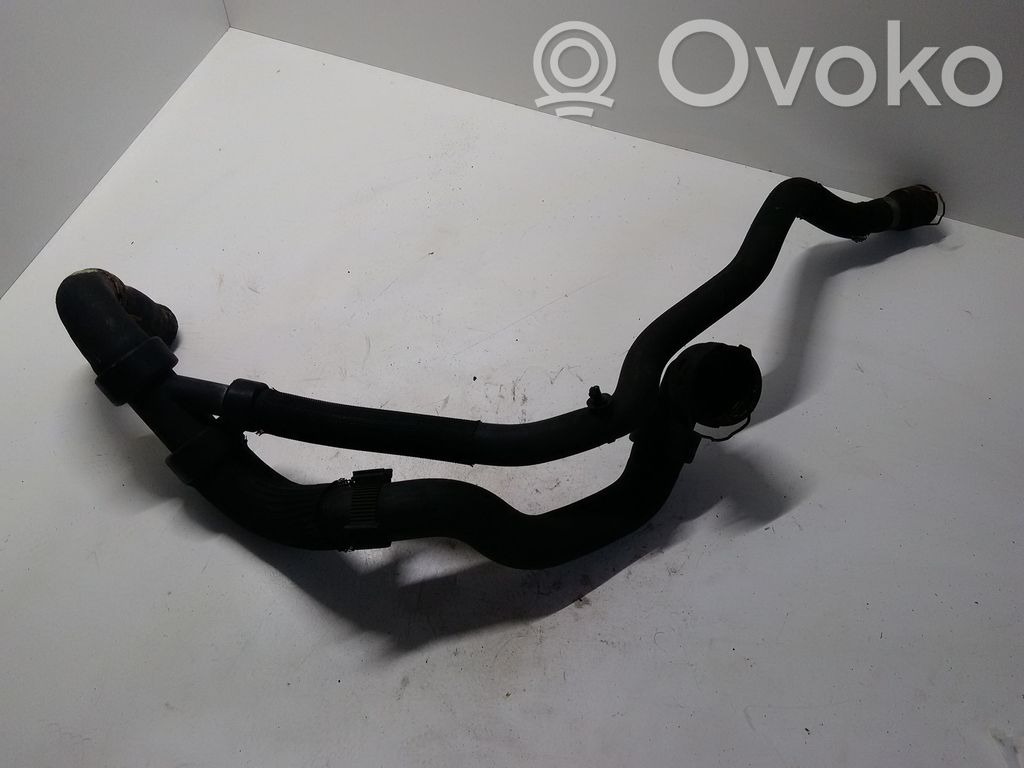 Ford Mondeo MK IV Engine coolant pipe/hose 