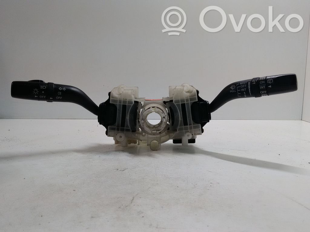 Mazda 6 Wiper turn signal indicator stalk/switch 