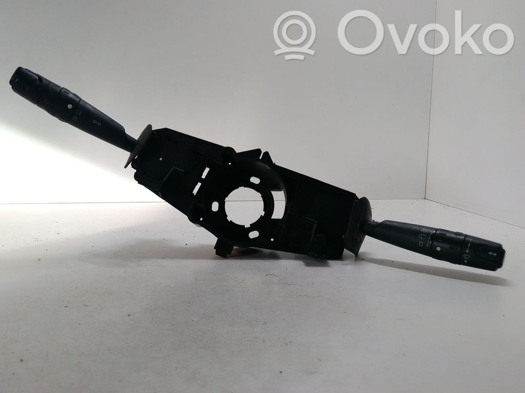 Citroen Xsara Picasso Wiper turn signal indicator stalk/switch 