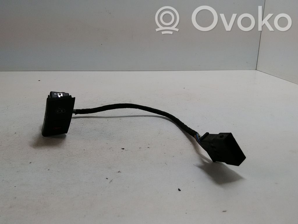 Audi A6 S6 C5 4B Central locking switch button 