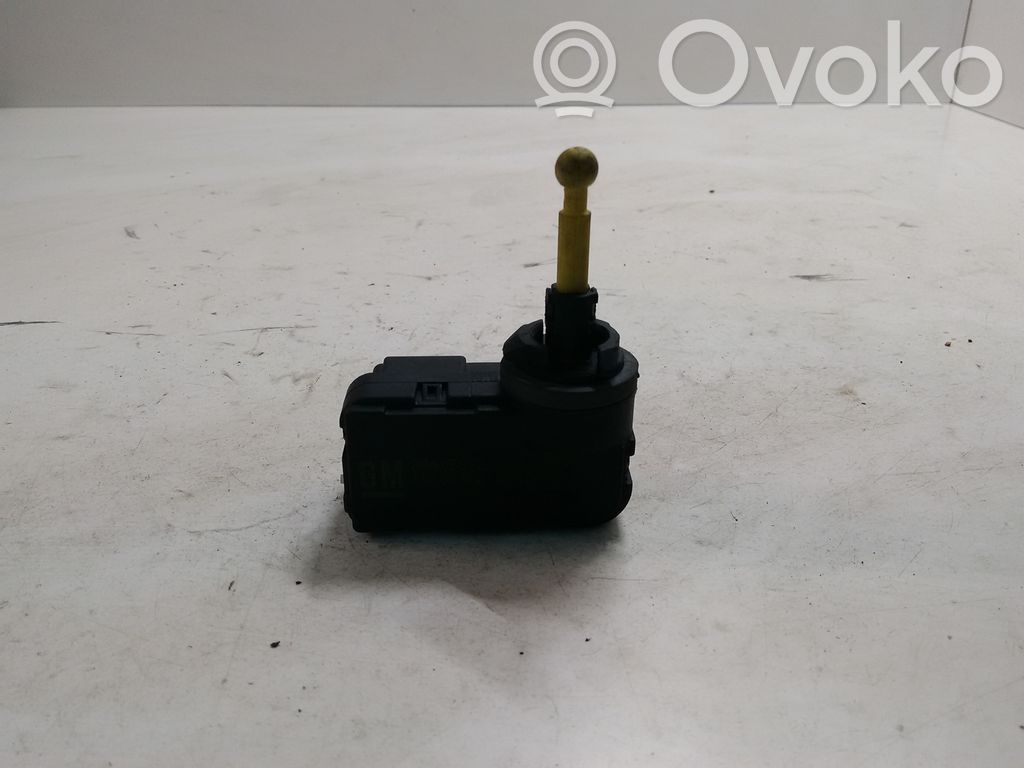 Opel Corsa C Scheinwerferstellmotor 
