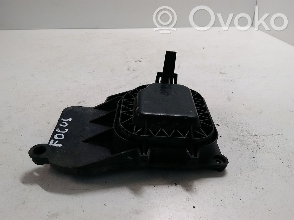 Ford Focus Headlight/headlamp dust cover 