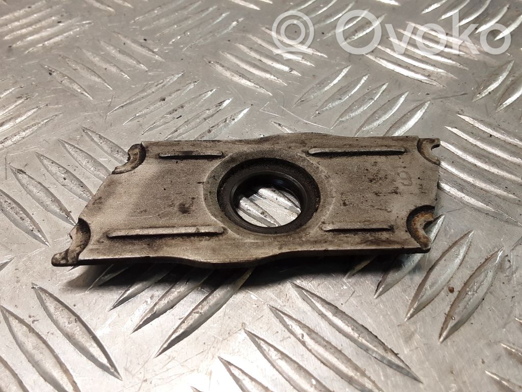 Audi A6 S6 C6 4F Fuel Injector clamp holder 