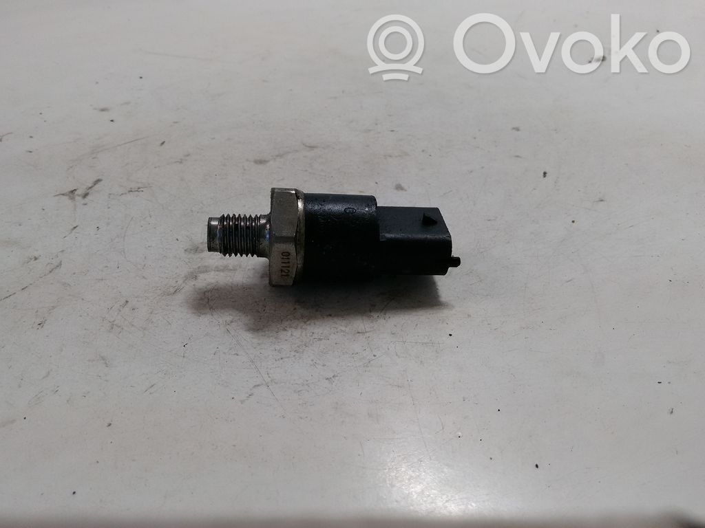 Opel Astra H Sensor de presión de combustible 