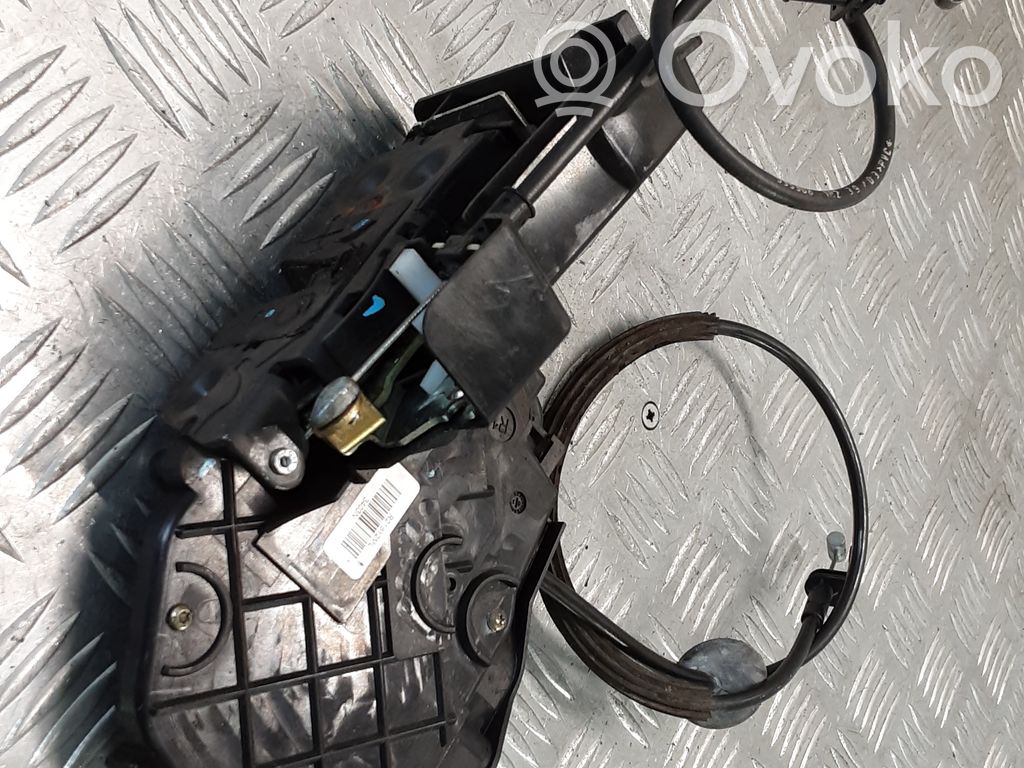 Ford Focus C-MAX Front door lock 