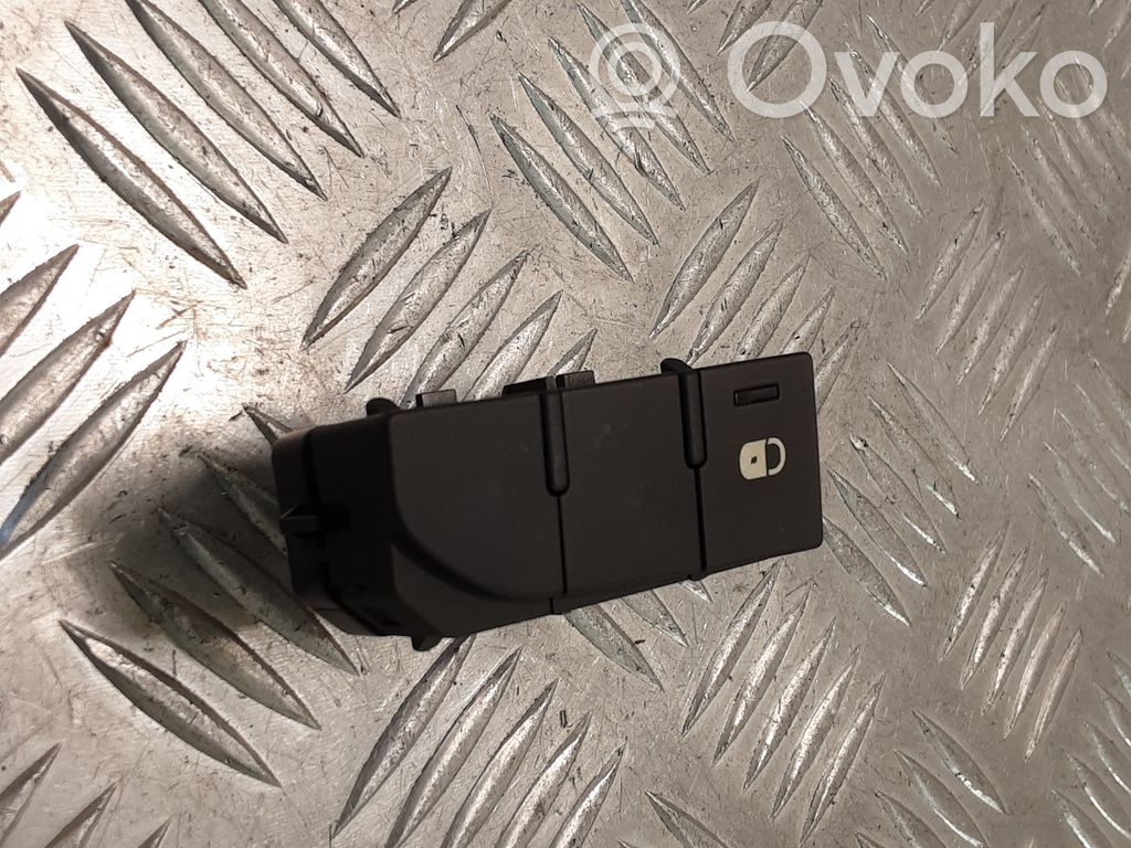 Citroen C5 Central locking switch button 