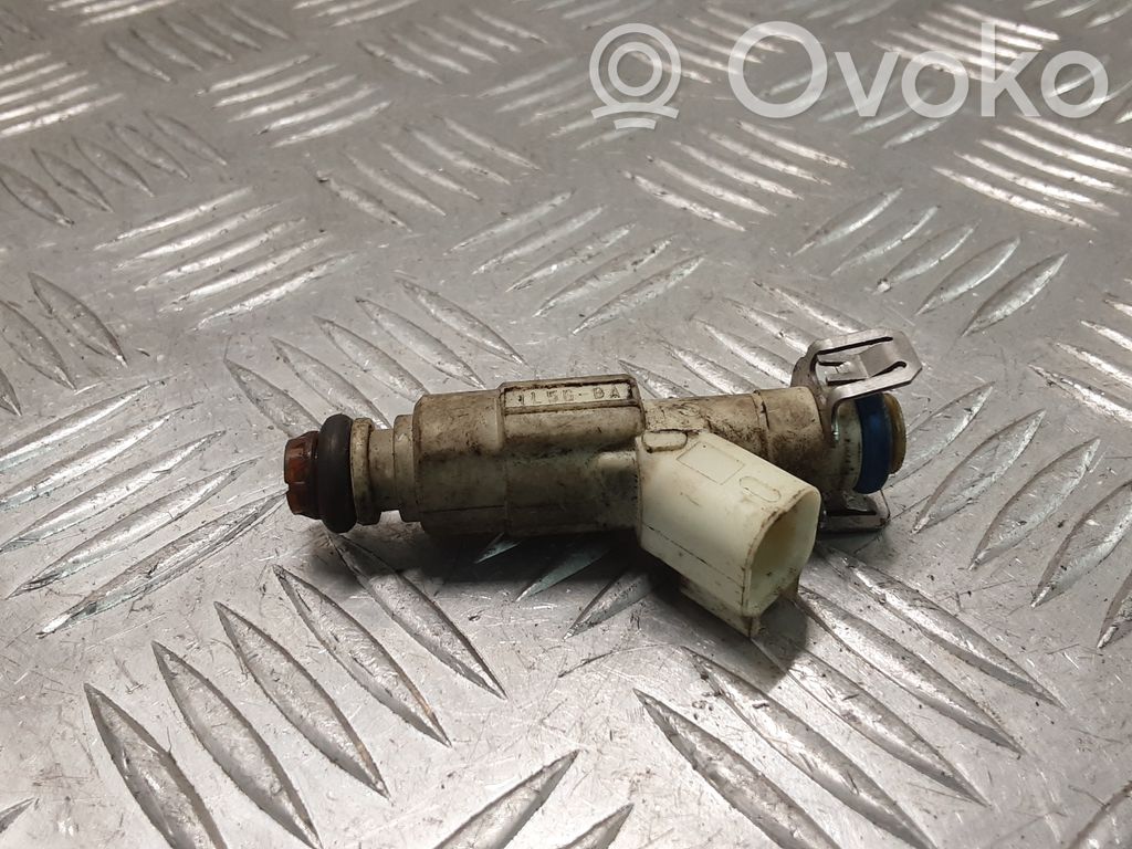 Ford Focus Fuel injector 