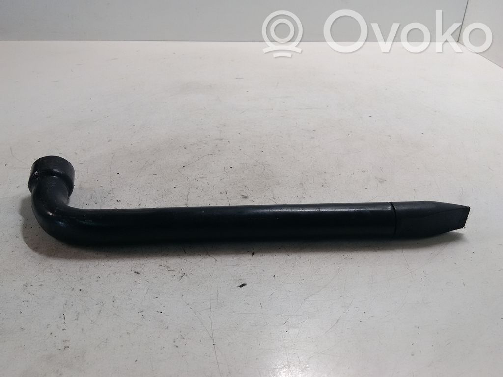 Ford Focus Wheel nut wrench 