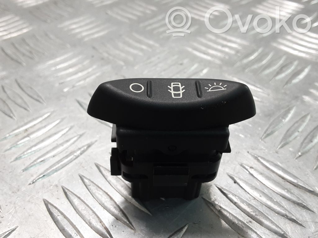 Interior lighting switch   889220,27456