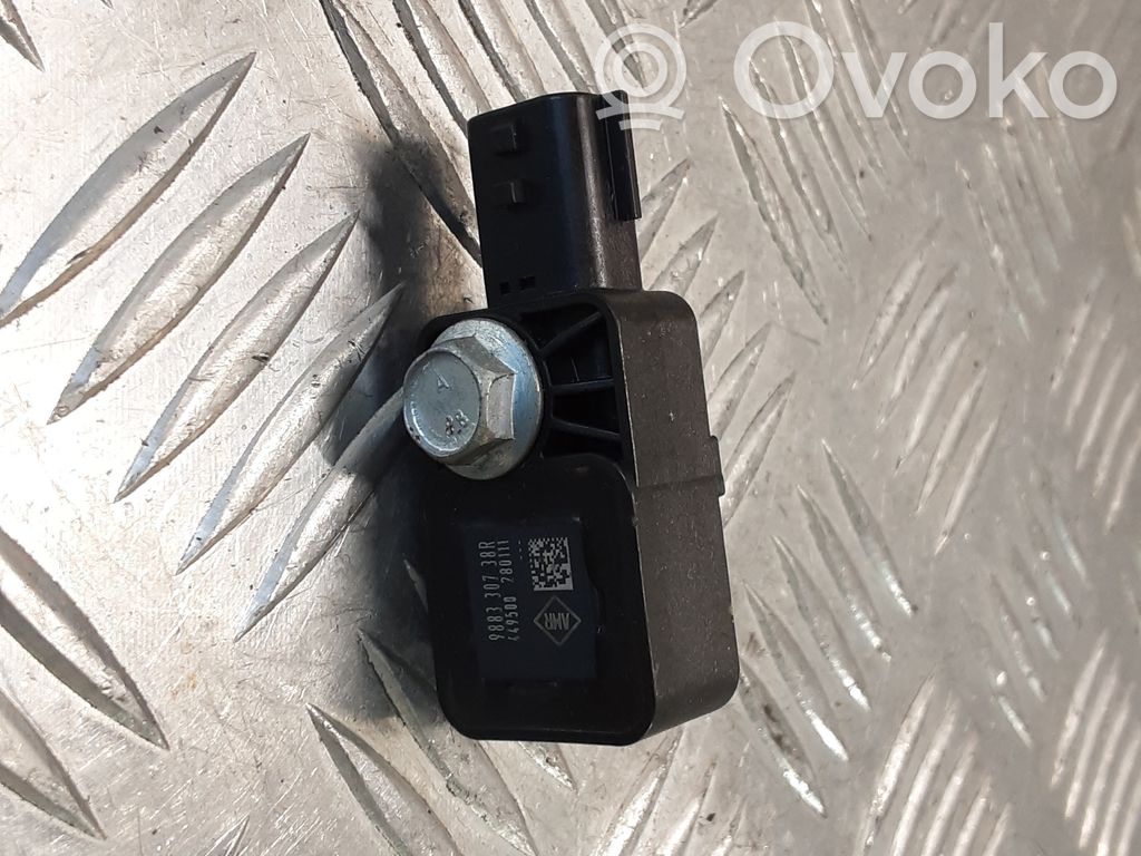 Renault Latitude (L70) Airbag deployment crash/impact sensor 