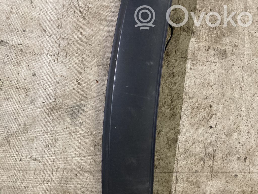 Mercedes-Benz C W204 Moldura inferior del parachoques trasero 