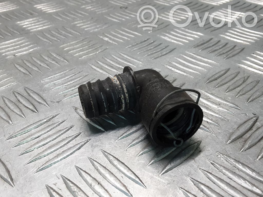 Engine coolant pipe/hose