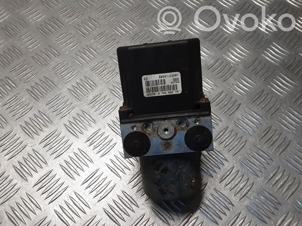 Toyota Corolla E120 E130 ABS Pump 