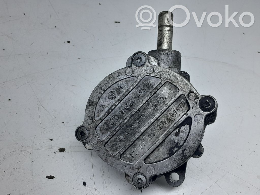 Mercedes-Benz E W211 Vacuum pump 