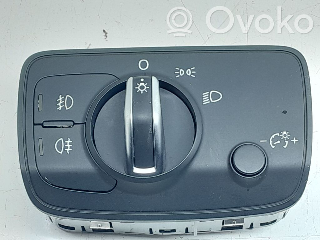 Light switch   8V0941531AC