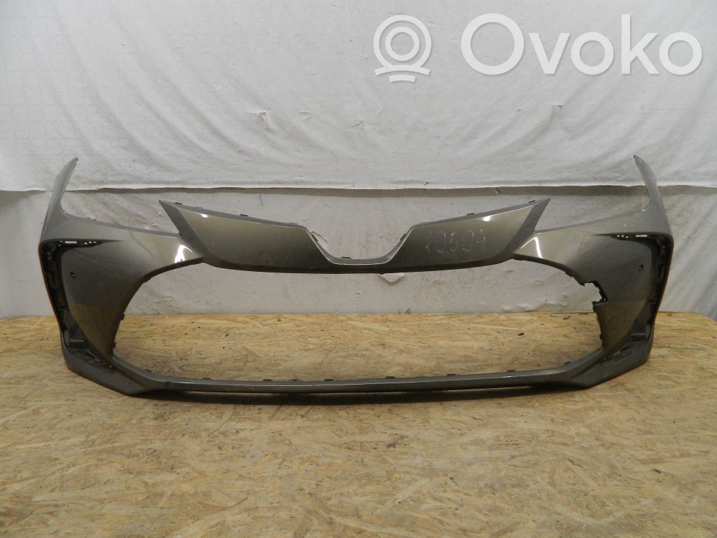 Lexus CT 200H Front bumper 