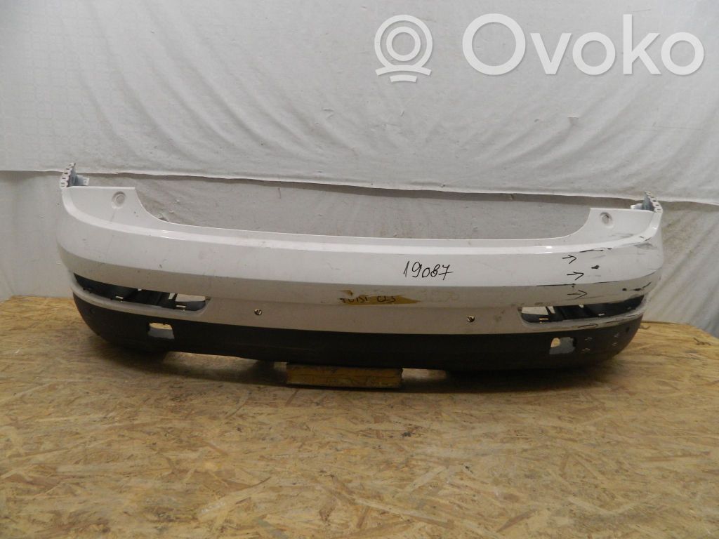 Audi Q3 8U Apatinė bamperio dalis 