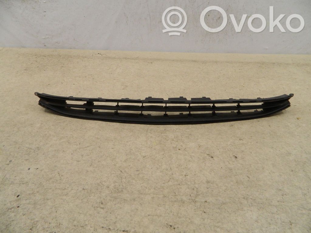 Front bumper lower grill   13432002