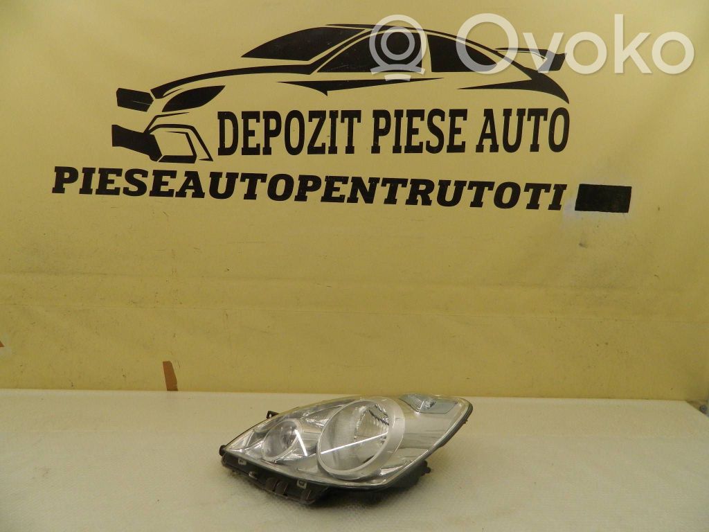 Nissan Note (E11) Headlight/headlamp 
