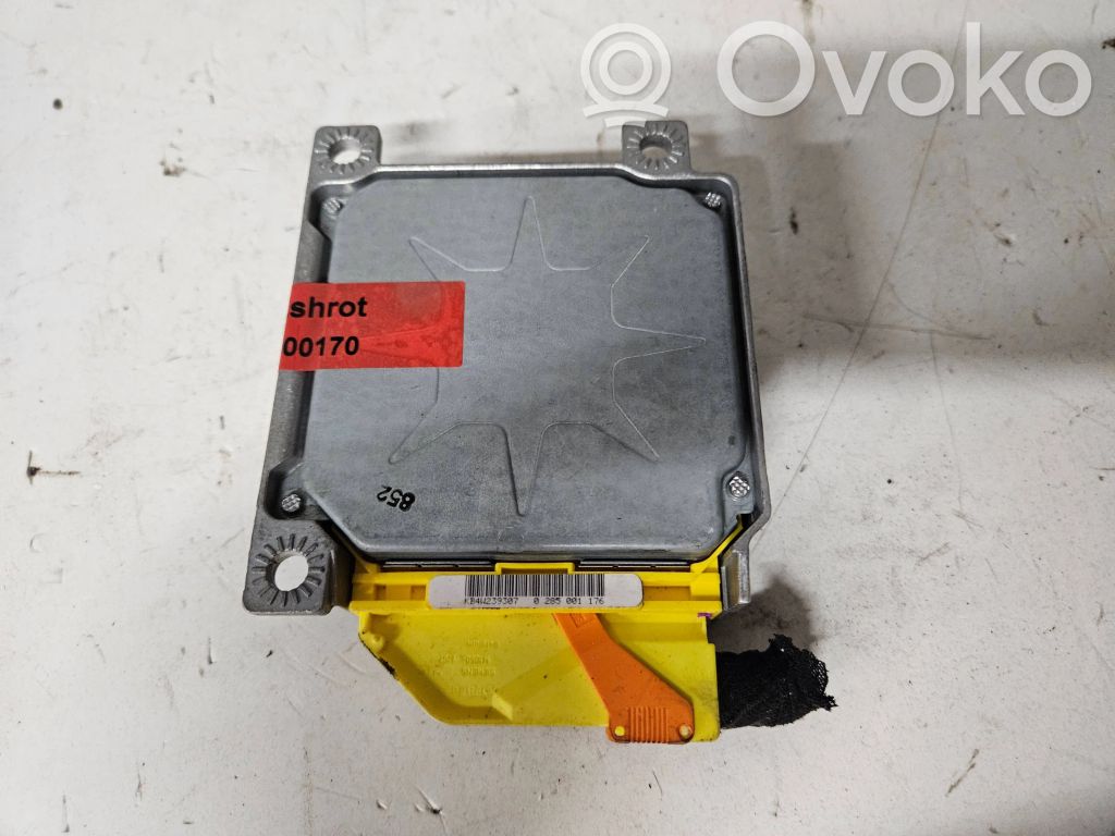 Audi A4 S4 B6 8E 8H Airbag control unit/module 